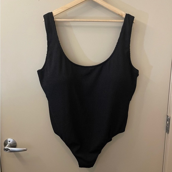 J Crew Ribbed textured squareneck one piece swimsuit in black plus size 22 - Picture 3 of 7